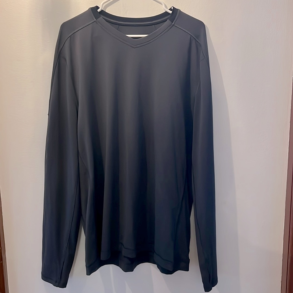 Lululemon Men’s Grey/Black Lightweight Sweatshirt Xxl